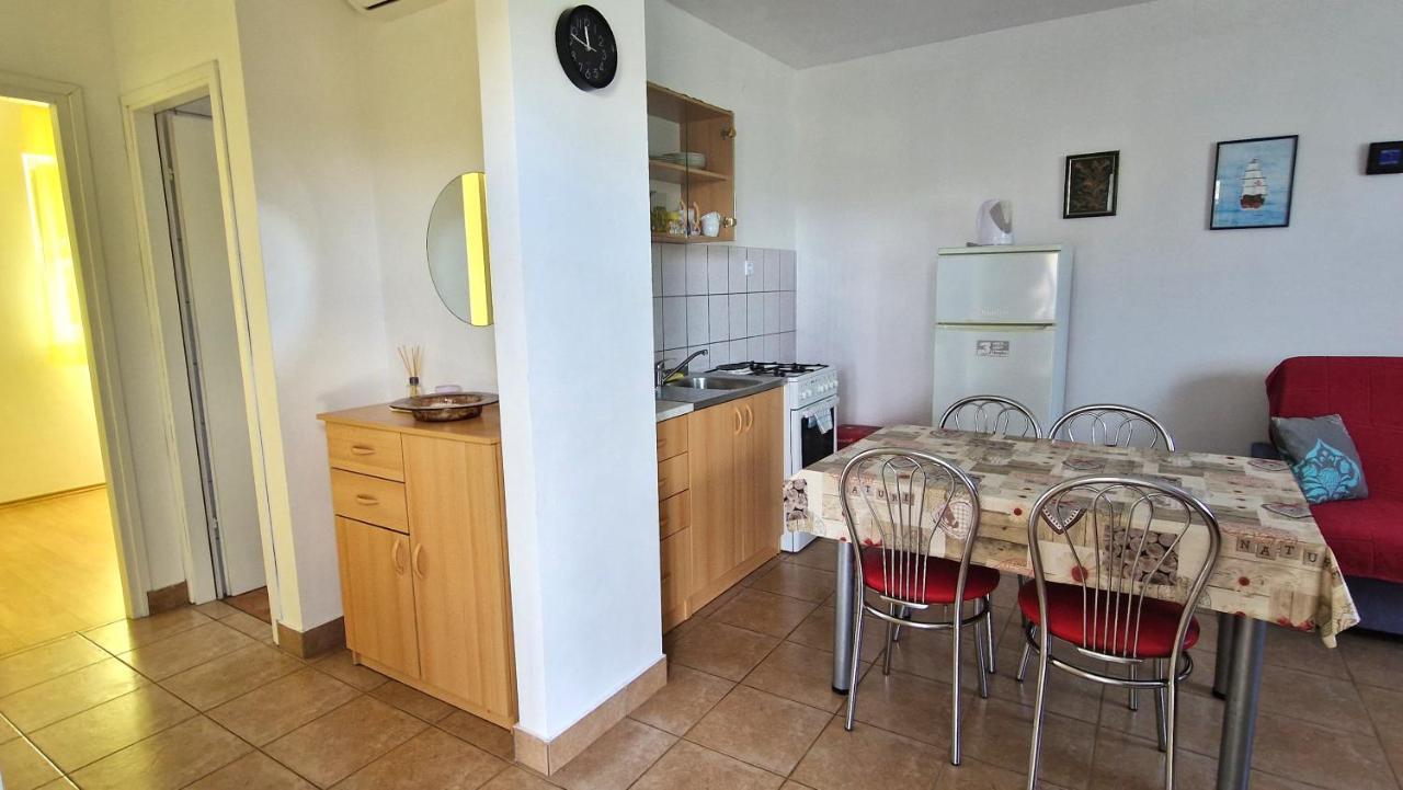 Apartment Hrzina Крк Экстерьер фото