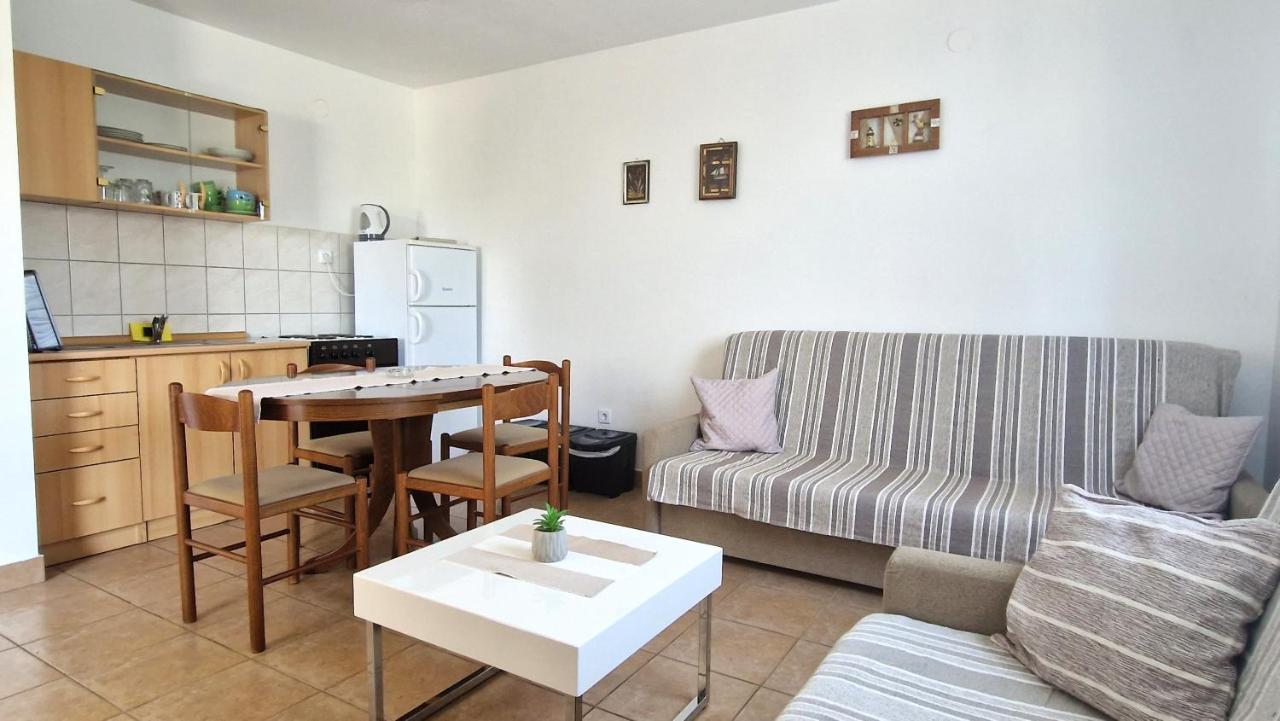 Apartment Hrzina Крк Экстерьер фото